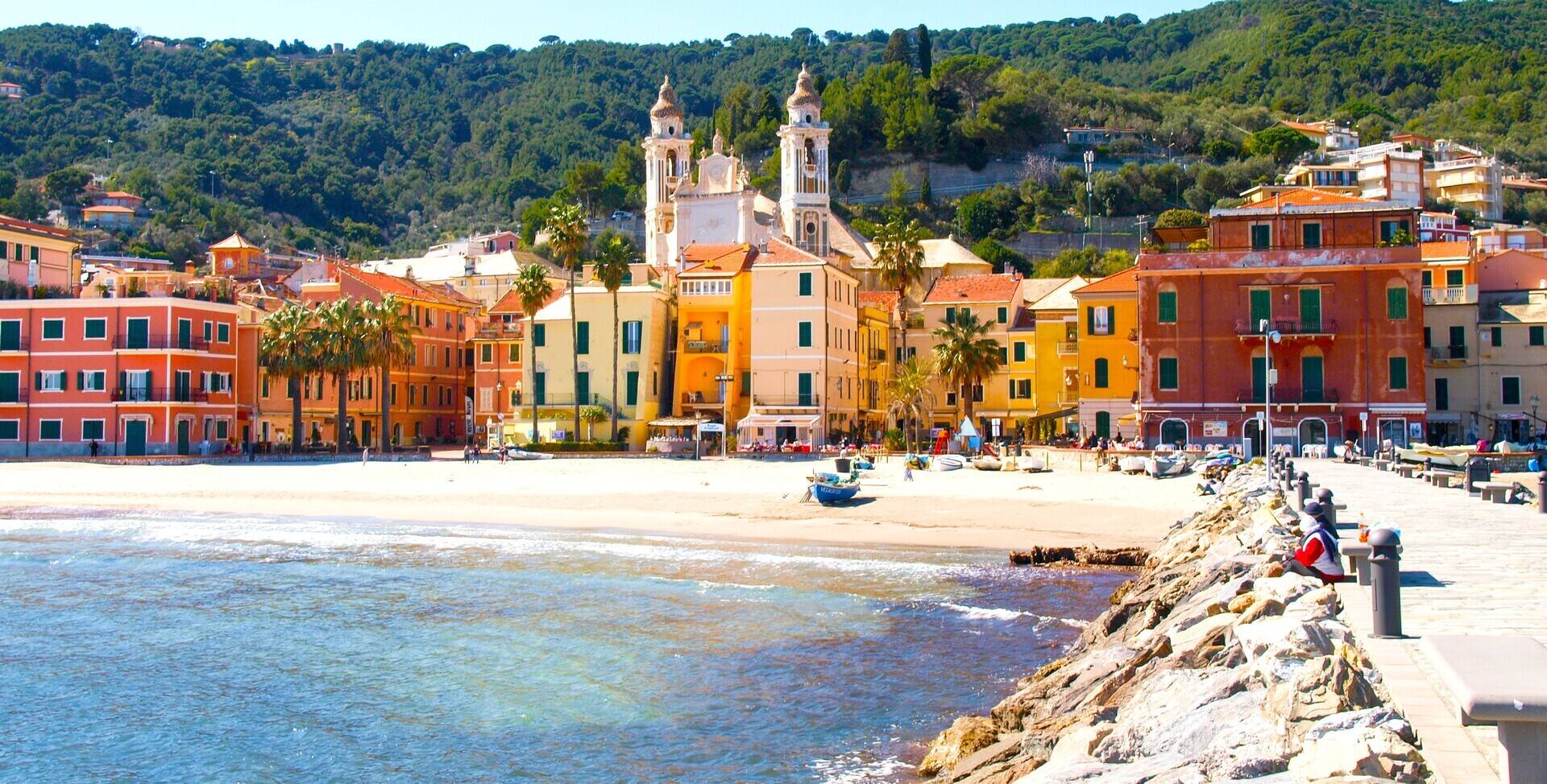 Hotels in Laigueglia