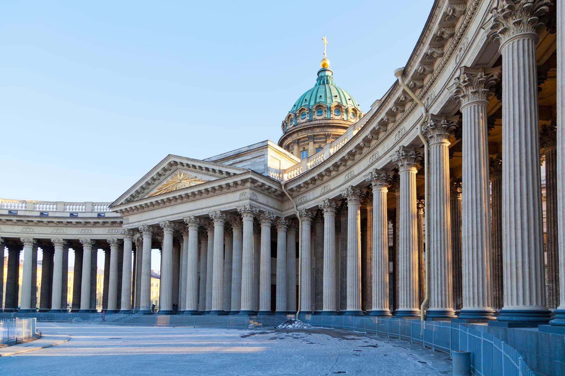 Hotels in Saint Petersburg