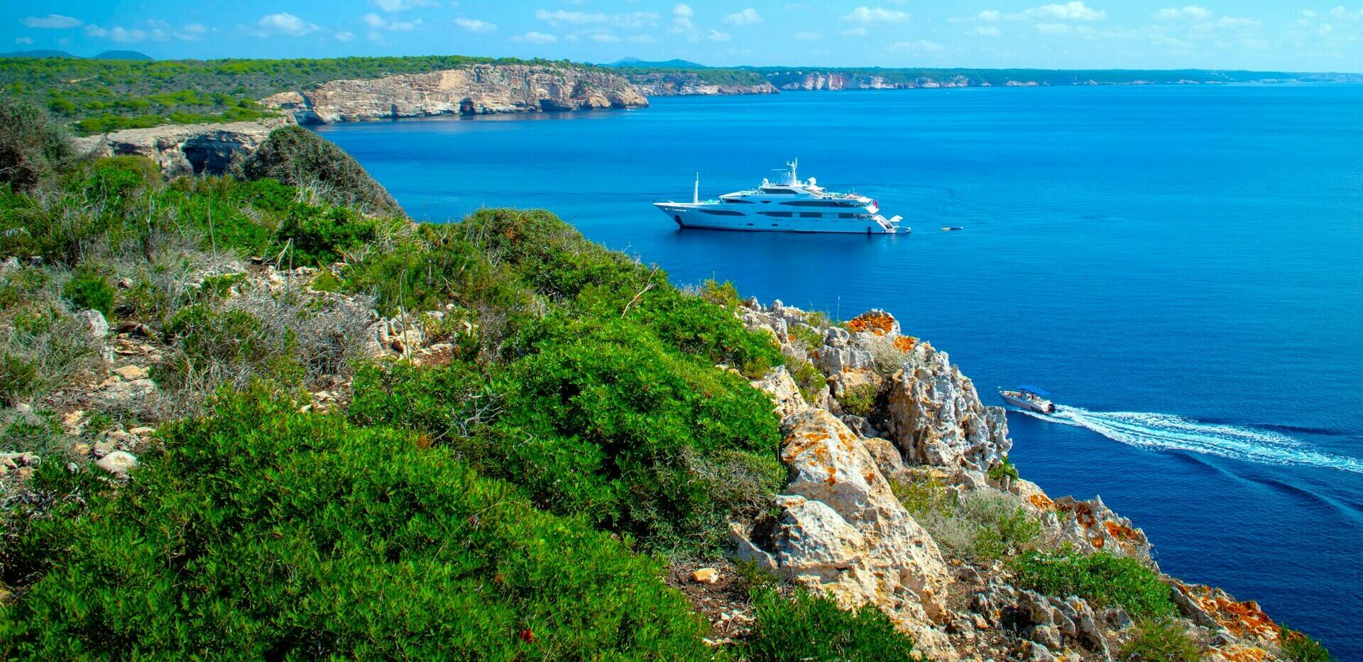 Calan Bosch Holidays