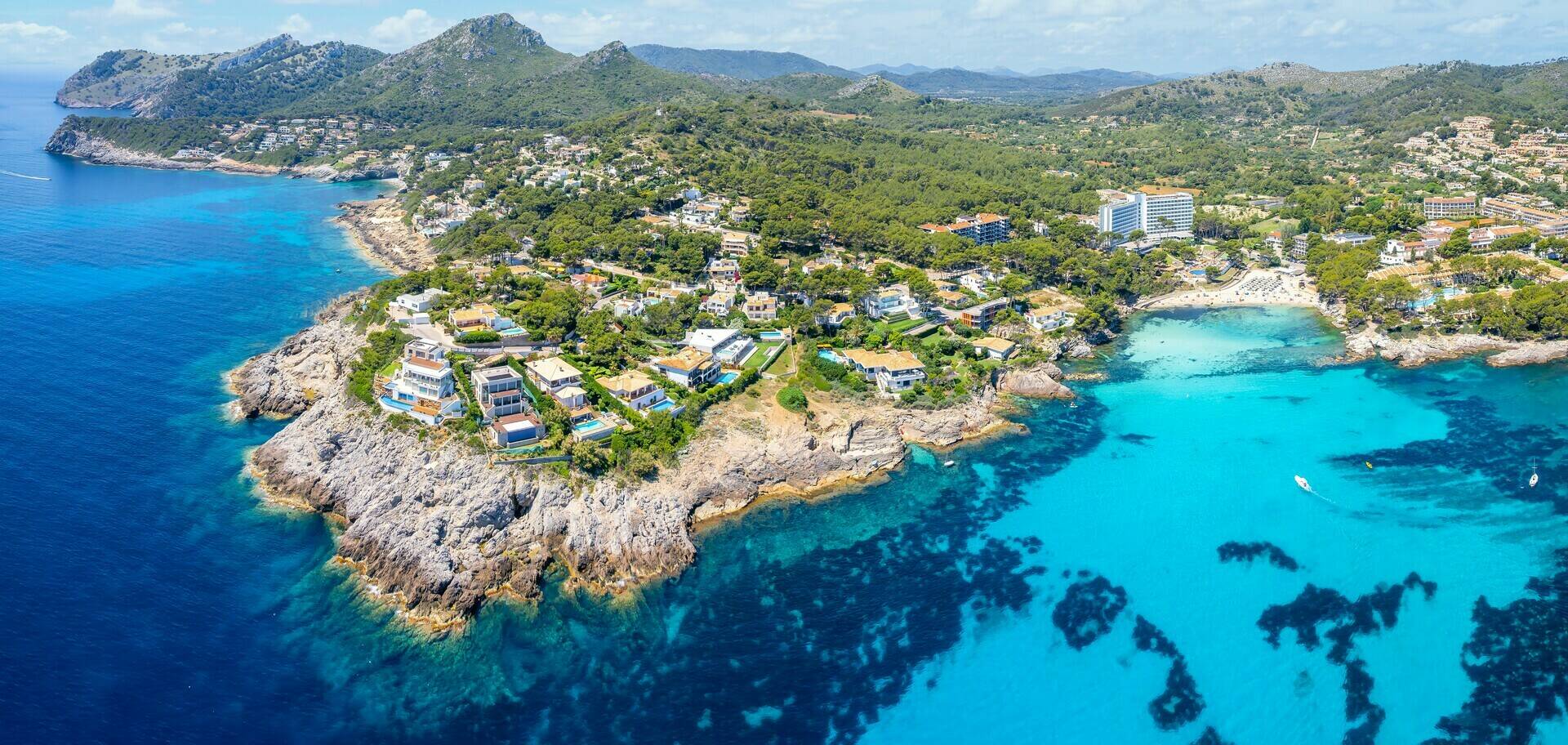 Hotels in Font de sa Cala