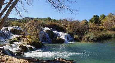 斯考特而洛斯亚诺斯酒店 - 阿尔瓦塞特