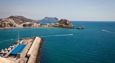 Aguilas