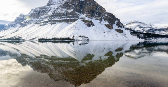 Cheap flights to Canada