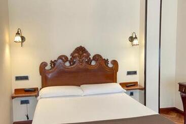 Отель Arcea La Arquera