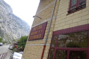 Arcea Hotel Mirador De Cabrales