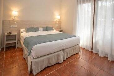 בית מלון כפרי Montepiedra 4    Sup