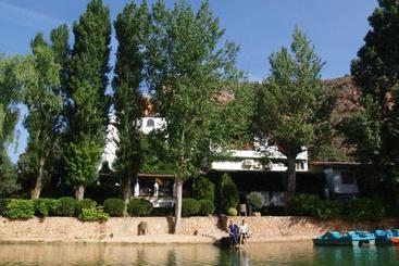 فندق Rural Albamanjon