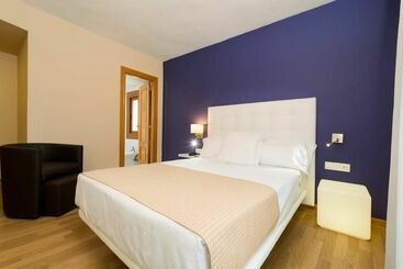 هتل Tryp Ciudad De Alicante