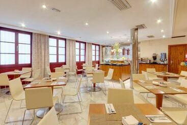 هتل Tryp Ciudad De Alicante