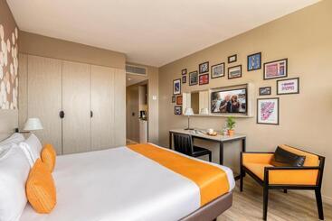 هتل آپارتمان Citadines Ramblas Barcelona
