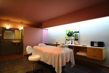 Aqua Hotel Promenade & Spa 4sup