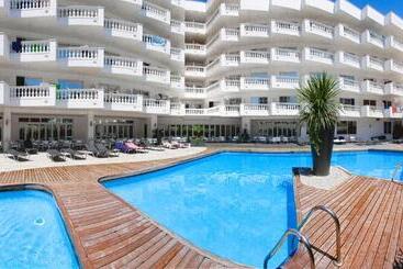 فندق Bernat II  4* Sup