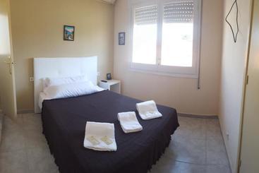 בית מלון כפרי Beach Playa