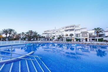 בית מלון כפרי Fergus Style Bahamas