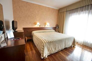 Отель Tudanca Miranda