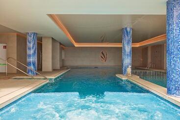 Universal Hotel Lido Park & Spa