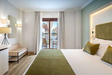 هتل Barcelo Isla Canela