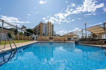 فندق Balneario De Chiclana