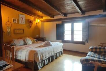 בית מלון כפרי Judería Valle Del Jerte