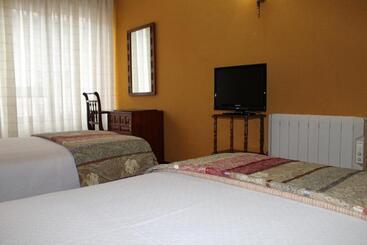 בית מלון כפרי Marques De Santillana