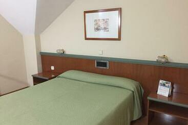 Отель Miralcampo