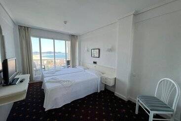 هتل Miramar Laredo