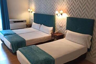 هتل Cueva Del Fraile