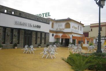 호텔 Restaurante El Lago