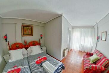 هتل Restaurante Risco