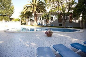 בית מלון כפרי Roca