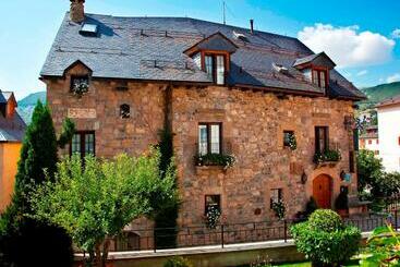 בית מלון כפרי Almud