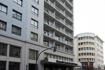 בית מלון כפרי Barceló León Conde Luna