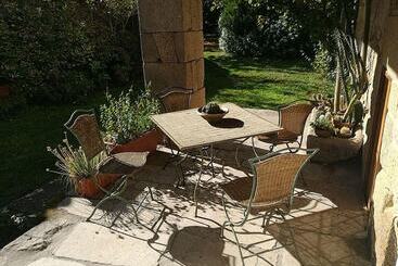 בית מלון כפרי Casa Grande De Trives