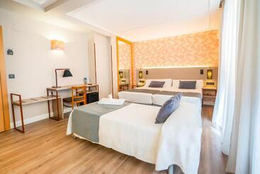 호텔 Castilla Vieja