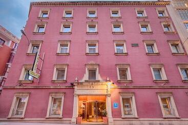 בית מלון כפרי Cervantes