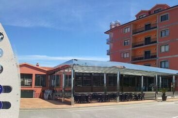 Отель Delfin Azul