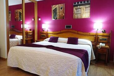 هتل Eth Solan & Spa