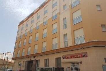酒店 Hostal Señora María