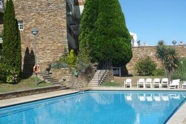 Отель Pousada De Portomarín