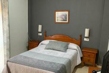 酒店 Restaurante La Loma