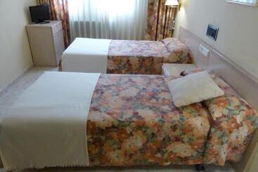 فندق ريفى La Brañina