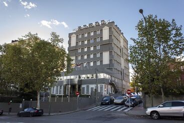 هتل Zenit Conde De Orgaz