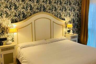 호텔 Rey Sancho Palencia