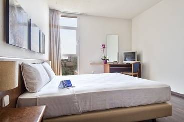 בית מלון כפרי Crisol Quality Reus