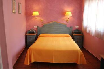 ホテル Fray Tomás