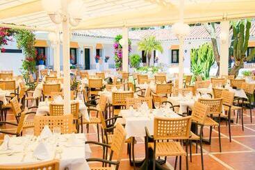 호텔 Globales Pueblo Andaluz