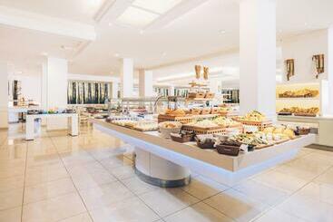 هتل Iberostar Waves Las Dalias - All Inclusive