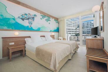 هتل Iberostar Waves Las Dalias - All Inclusive
