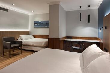 هتل Ibis Styles Figueres Ronda