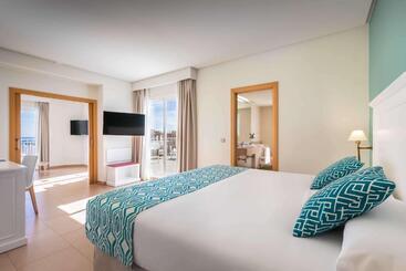 فندق Occidental Torremolinos Playa